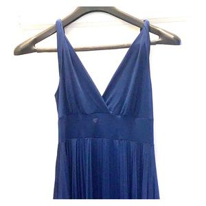 Short blue flowing dress